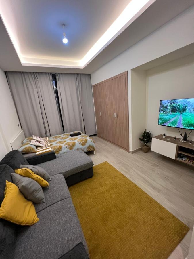 Modern Studio Center Of Dubai Eksteriør bilde