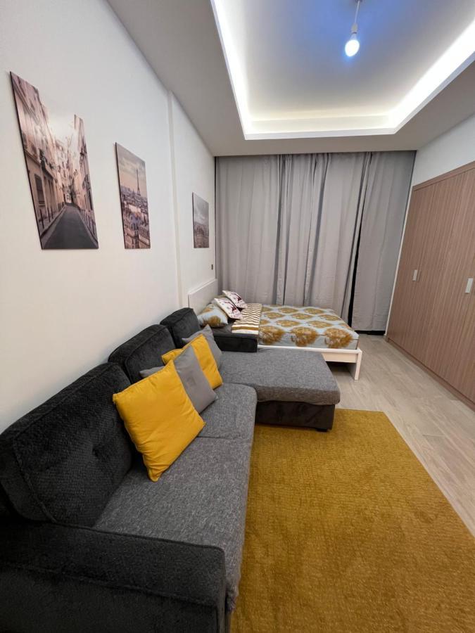 Modern Studio Center Of Dubai Eksteriør bilde