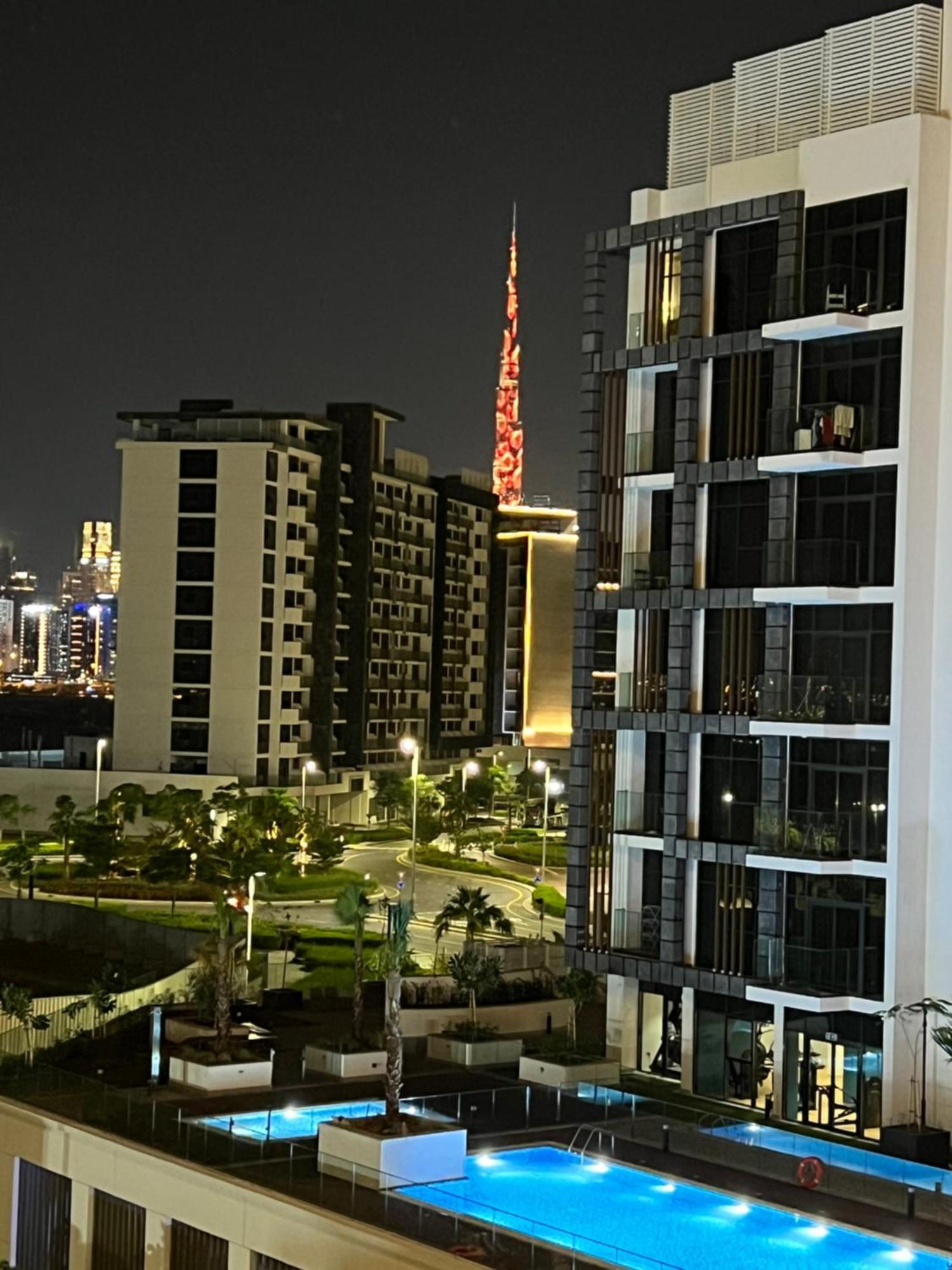 Modern Studio Center Of Dubai Eksteriør bilde